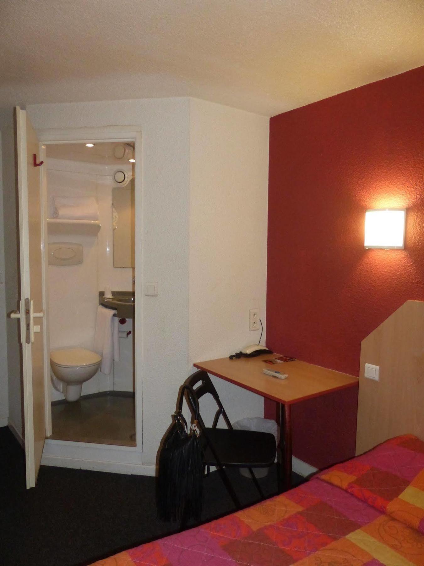 The Originals Access, Hotel Moustache, Seclin Zewnętrze zdjęcie