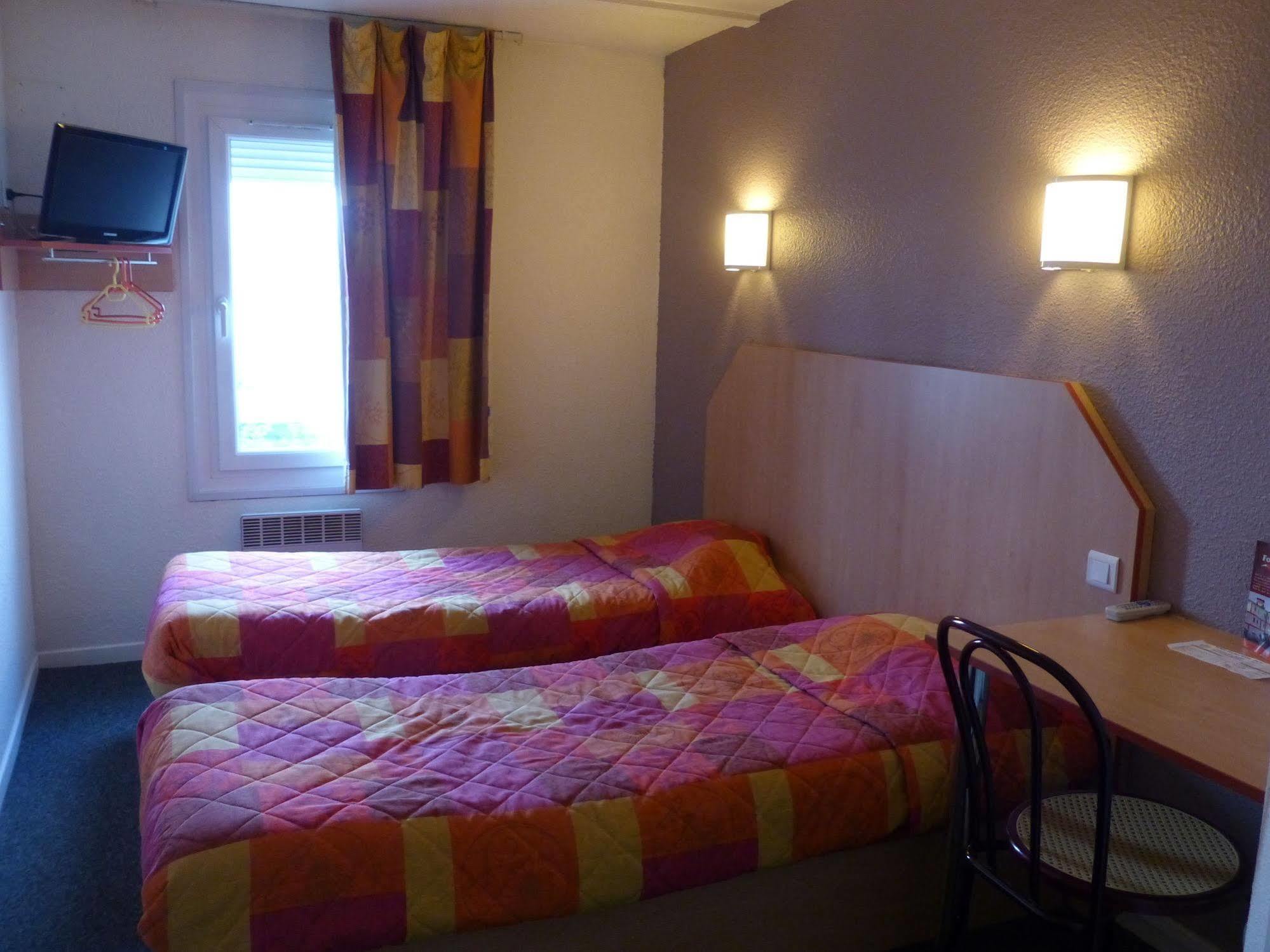 The Originals Access, Hotel Moustache, Seclin Zewnętrze zdjęcie