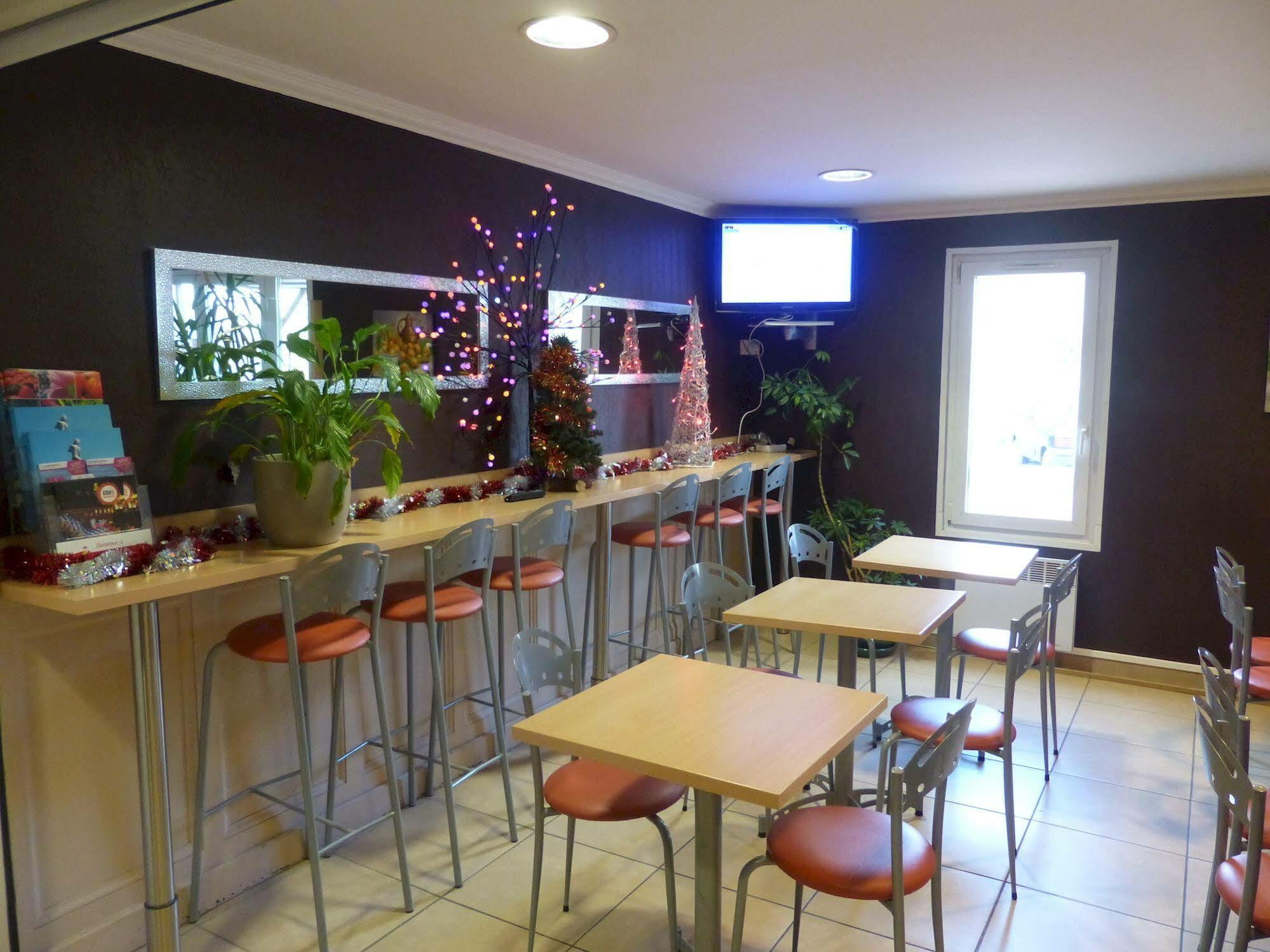 The Originals Access, Hotel Moustache, Seclin Zewnętrze zdjęcie